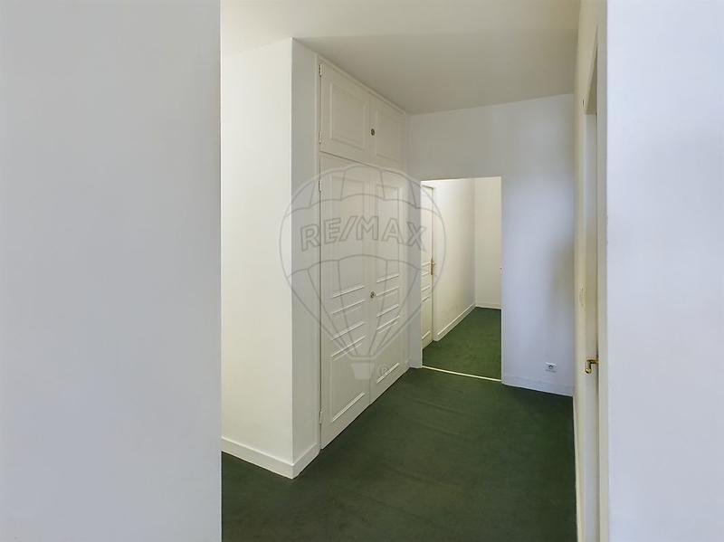 Appartement - 172 m² - 7 pièces