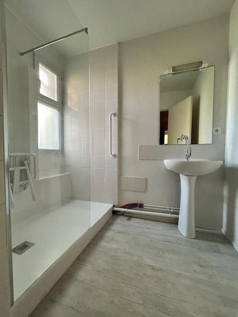 Appartement ancien - 67 m² - 3 pièces