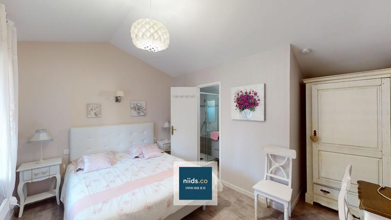 Villa - 350 m² - 11 pièces