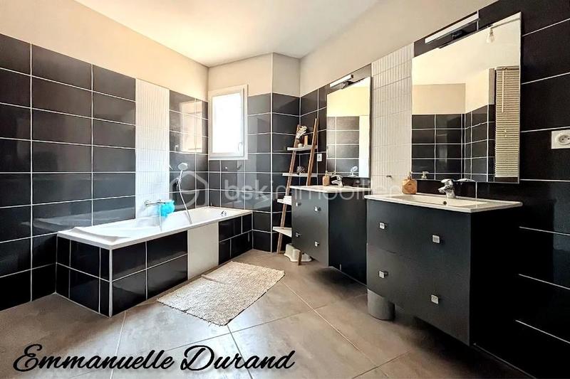 Maison d'architecte - 178 m² - 5 pièces