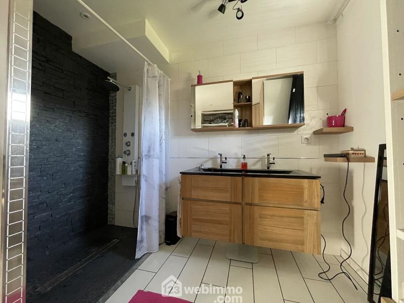 Maison - 165 m² - 6 pièces