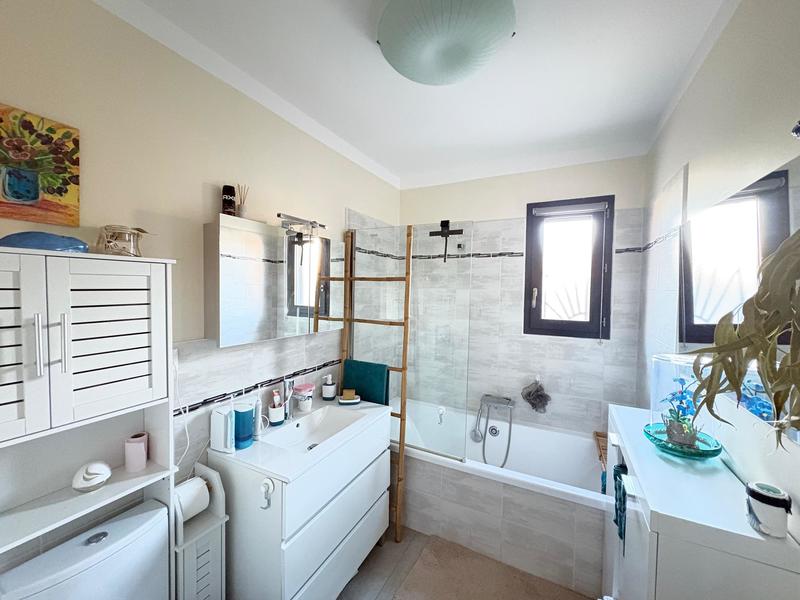 Villa - 106 m² - 4 pièces