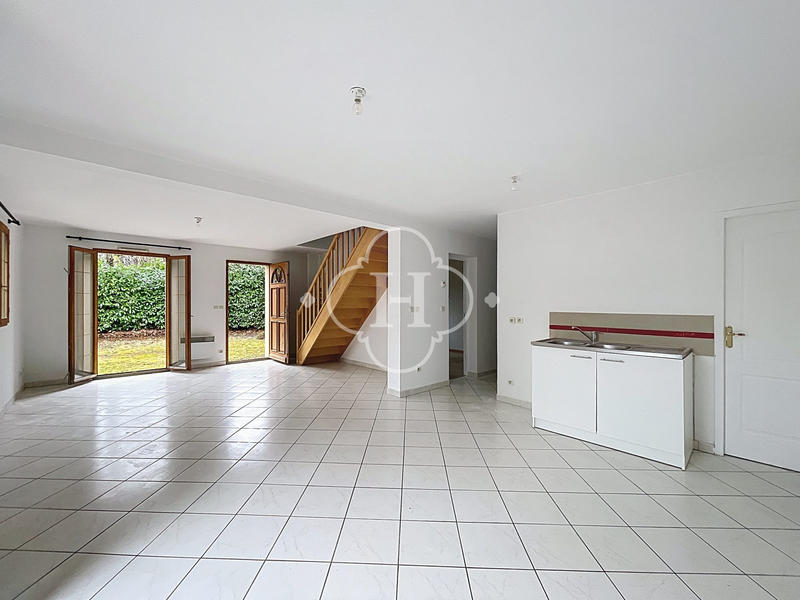 Maison - 105 m² - 6 pièces