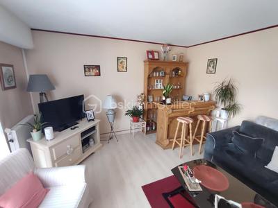 Appartement - 64 m² - 3 pièces