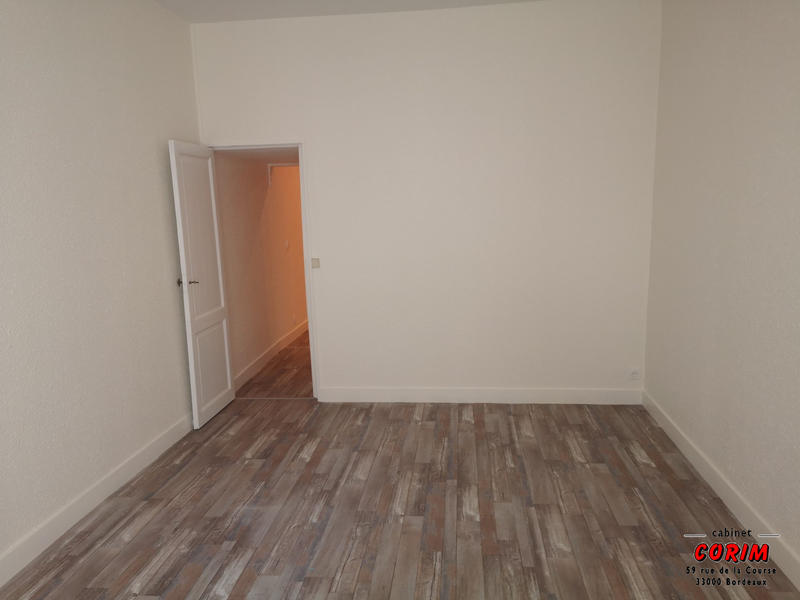 Appartement - 73 m² - 2 pièces