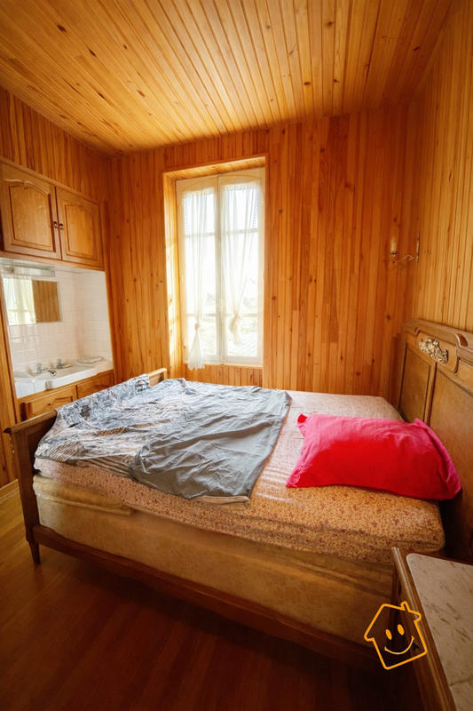 Maison - 185 m² - 7 pièces