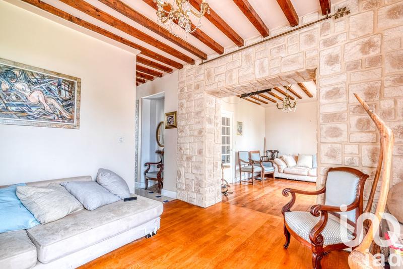 Maison - 200 m² - 8 pièces