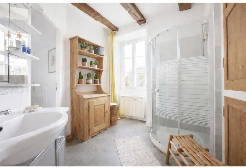 Propriété - 195 m² - 7 pièces