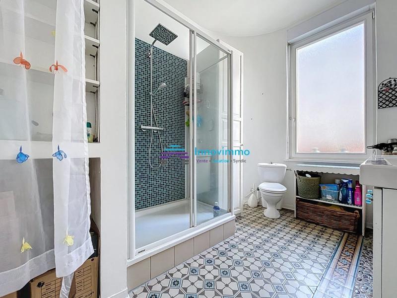 Appartement - 157 m² - 7 pièces