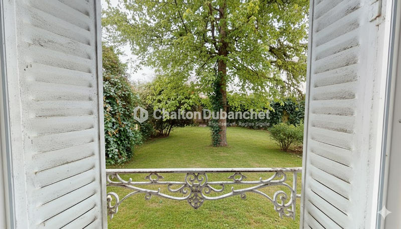 Appartement - 85 m² - 3 pièces