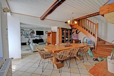 Maison - 194 m² - 7 pièces