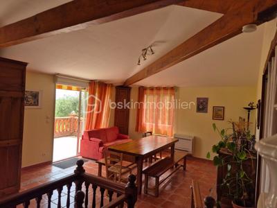 Demeure - 155 m² - 6 pièces