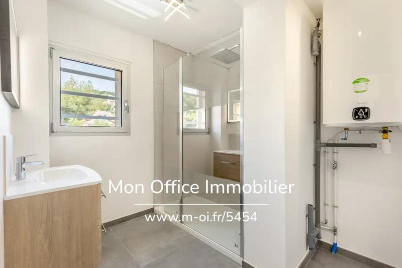 Appartement - 82 m² - 4 pièces