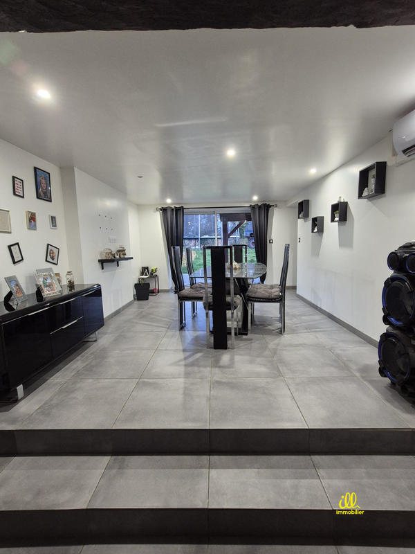 Maison - 128 m² - 6 pièces