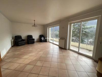 Maison - 160 m² - 7 pièces