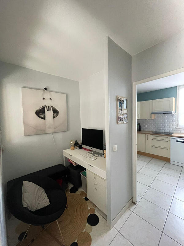 Appartement - 80 m² - 4 pièces