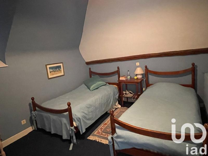 Maison - 200 m² - 7 pièces