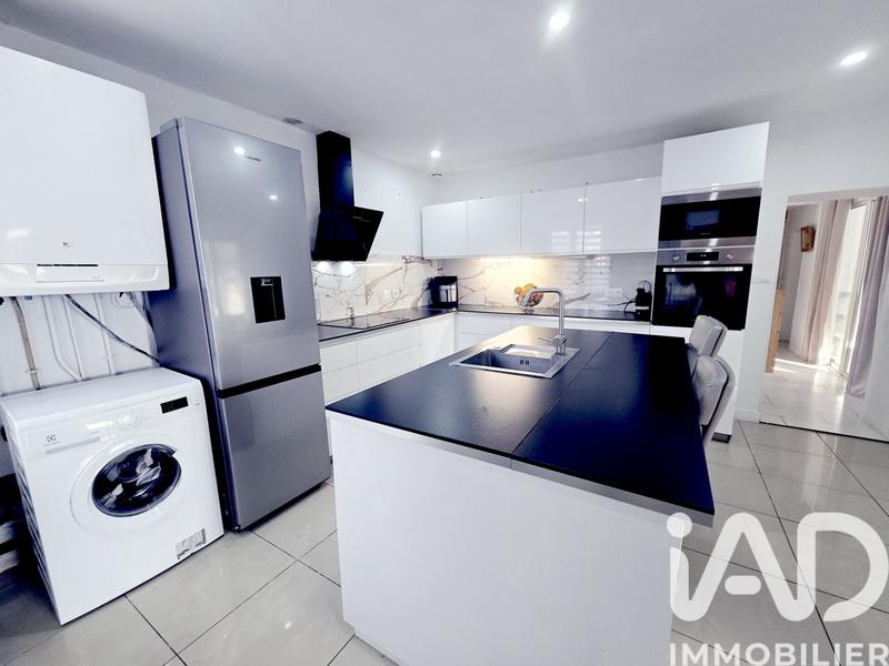 Maison - 147 m² - 5 pièces