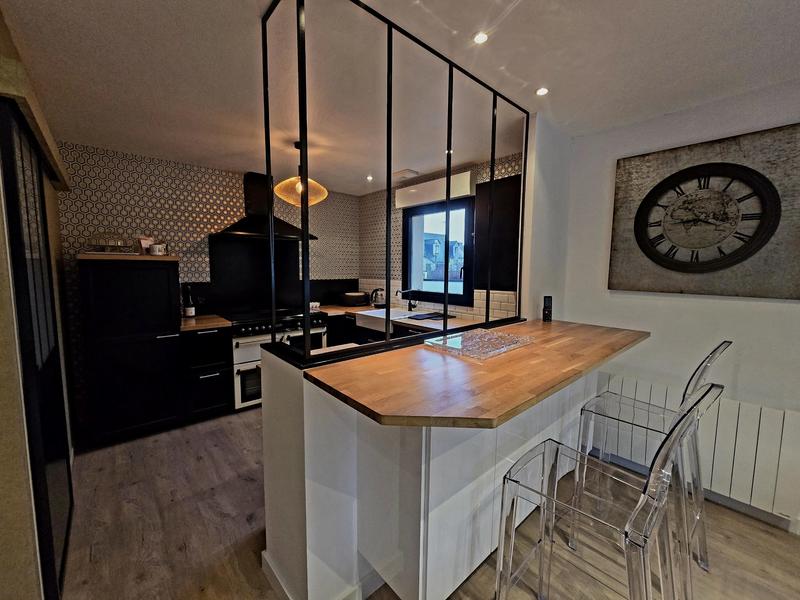 Maison contemporaine - 155 m² - 8 pièces