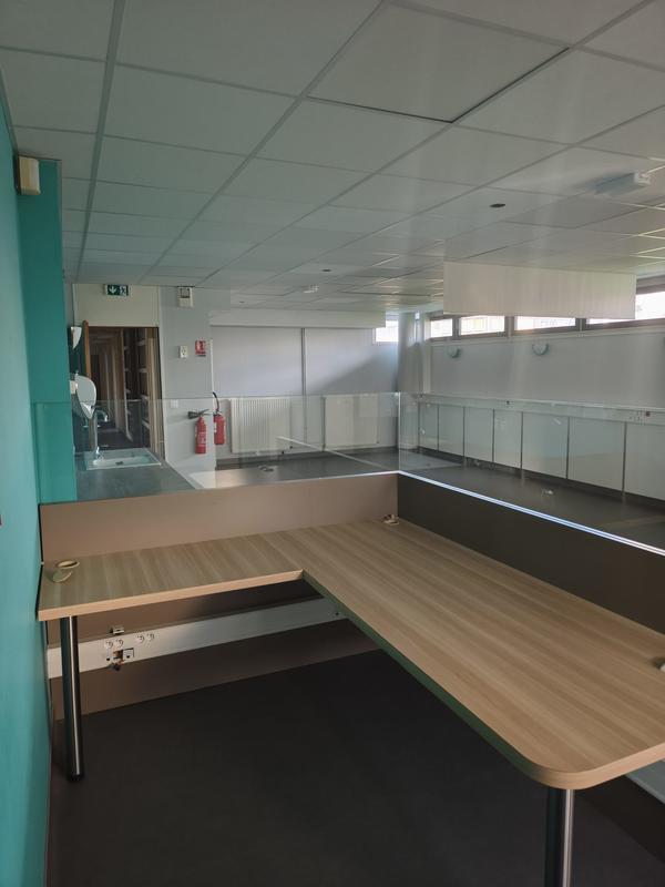 Local d'activités - 1 050 m²