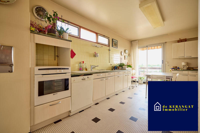 Appartement - 207 m² - 5 pièces