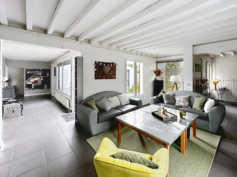 Maison - 134 m² - 6 pièces