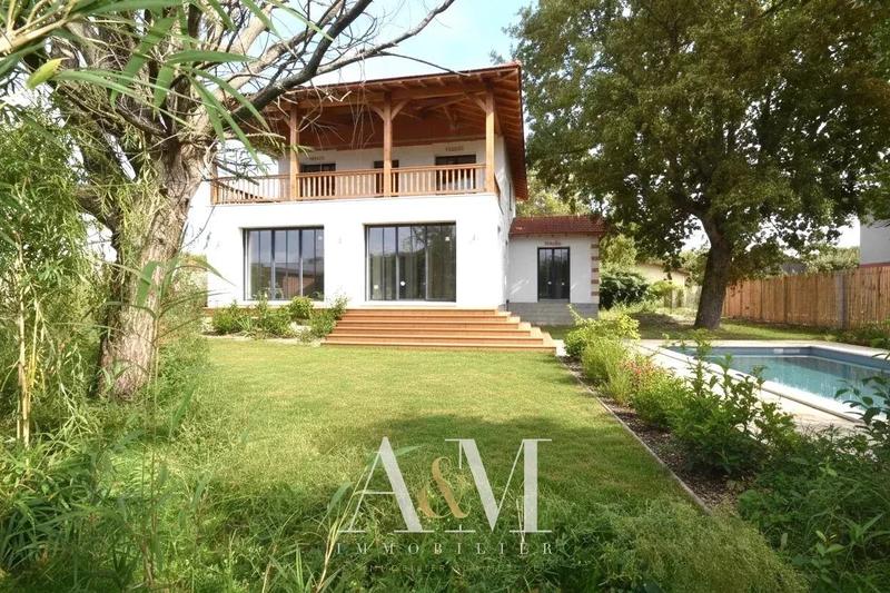 Villa - 187 m² - 7 pièces
