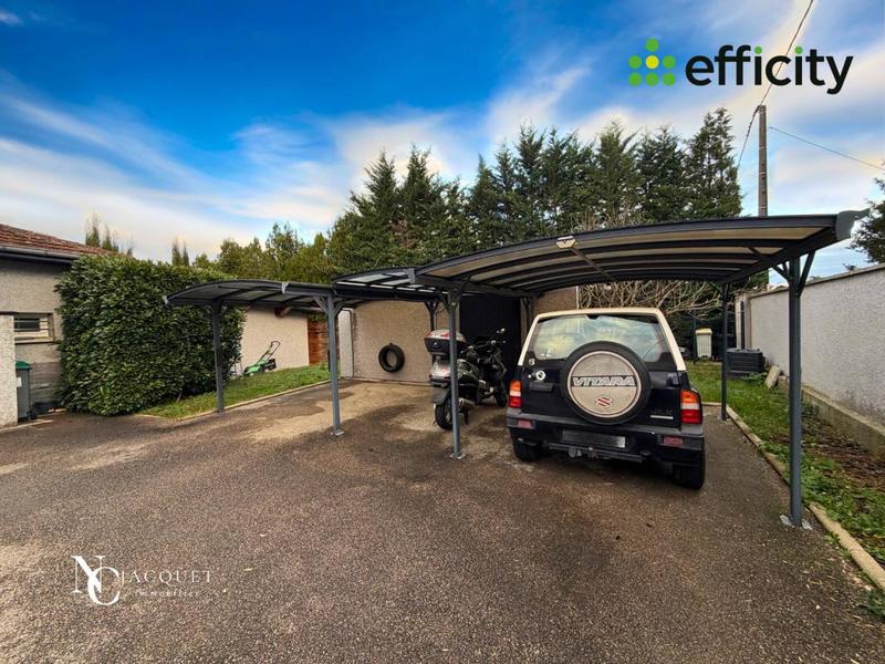 Villa - 200 m² - 8 pièces