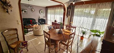 Appartement - 94 m² - 5 pièces