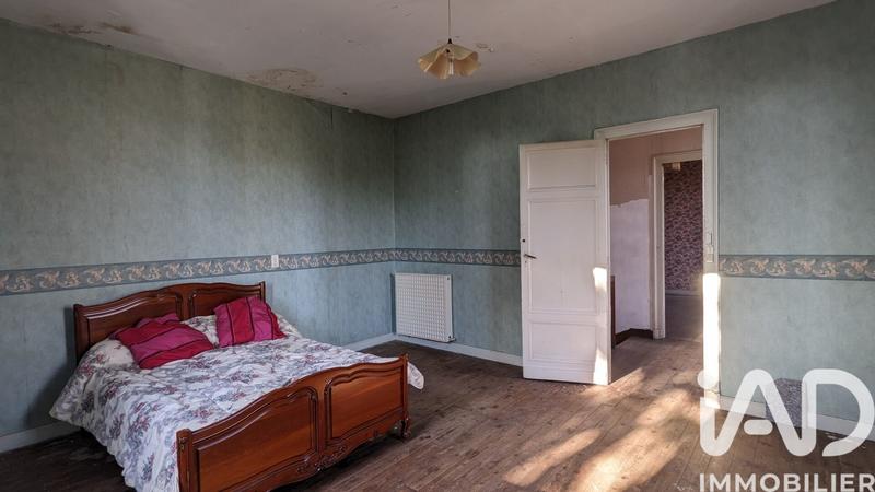 Maison - 180 m² - 7 pièces