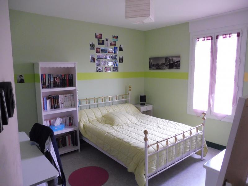 Maison - 213 m² - 8 pièces