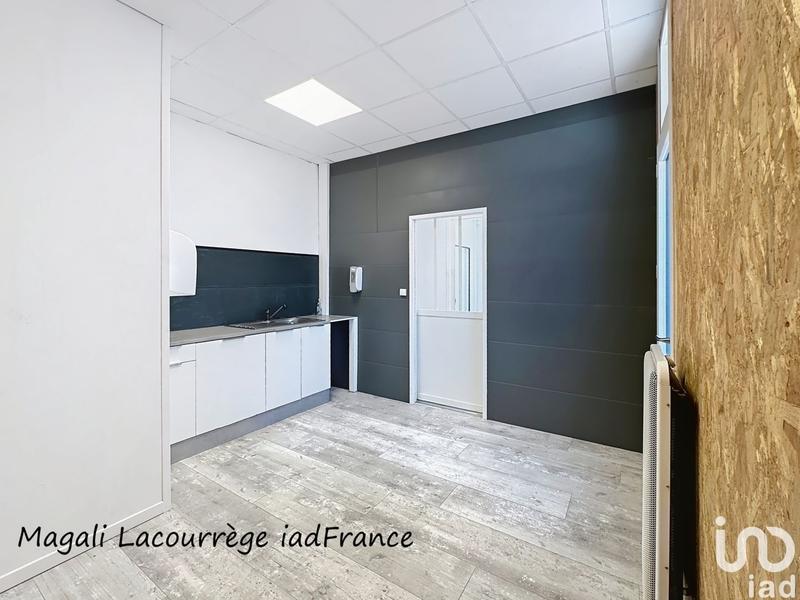 Local commercial - 101 m²