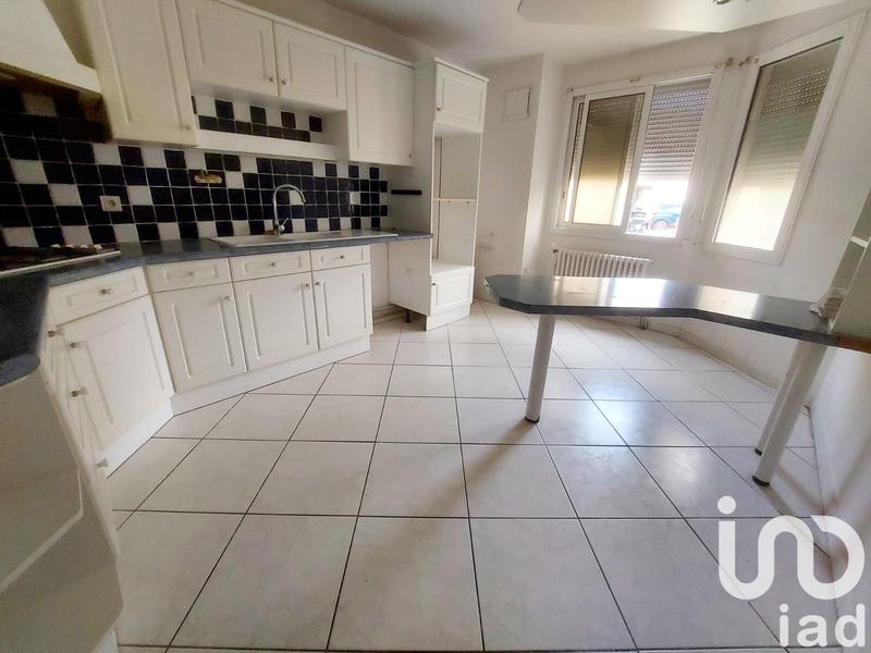 Maison - 137 m² - 6 pièces