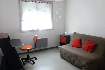 Studio - 25 m² - 1 pièce