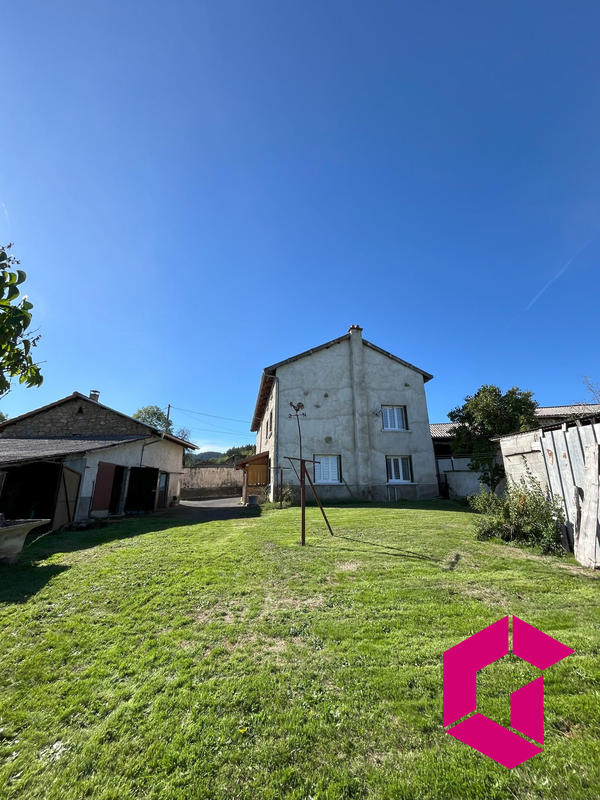 Maison ancienne - 138 m² - 7 pièces