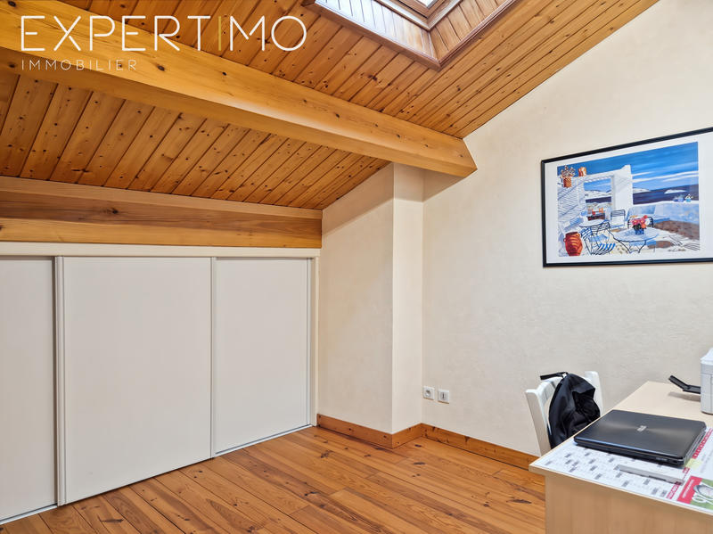 Maison - 87 m² - 4 pièces