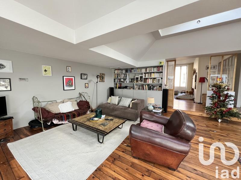 Appartement - 189 m² - 6 pièces