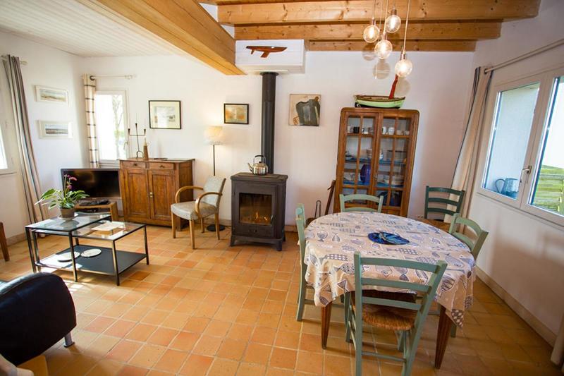 Maison - 90 m² - 5 pièces