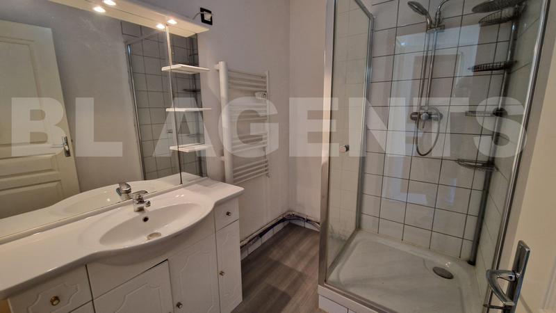 Maison de ville - 64 m² - 4 pièces