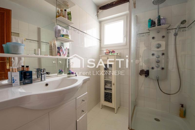 Maison - 187 m² - 7 pièces