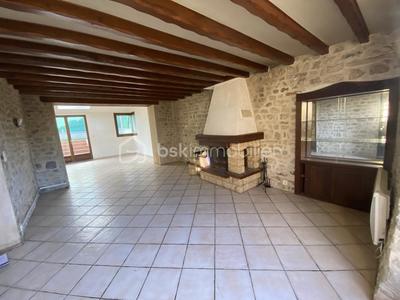 Maison en pierre - 140 m² - 5 pièces
