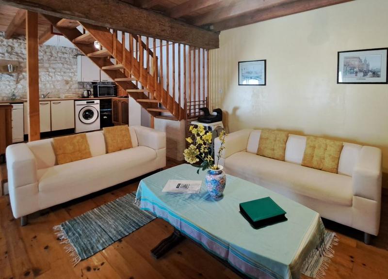 Maison - 500 m² - 22 pièces