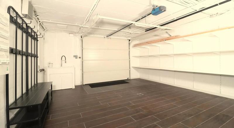 Maison - 307 m² - 10 pièces