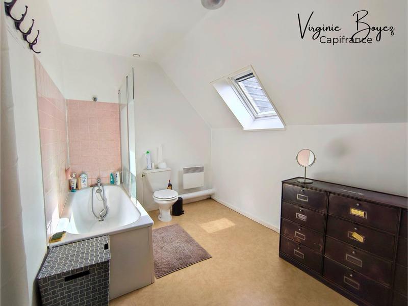 Maison - 92 m² - 4 pièces