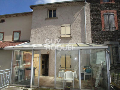Maison - 90 m² - 4 pièces
