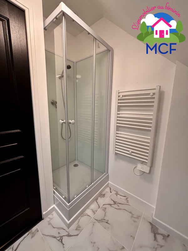 Maison traditionnelle - 112 m² - 5 pièces