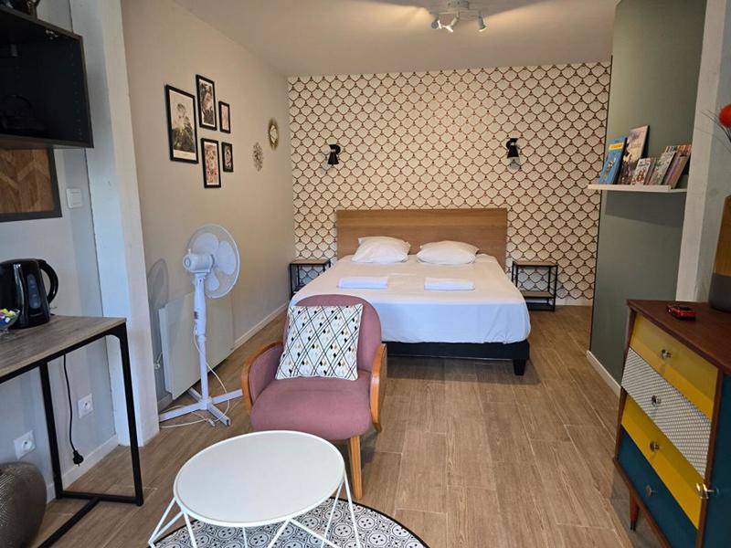 Maison - 365 m² - 11 pièces