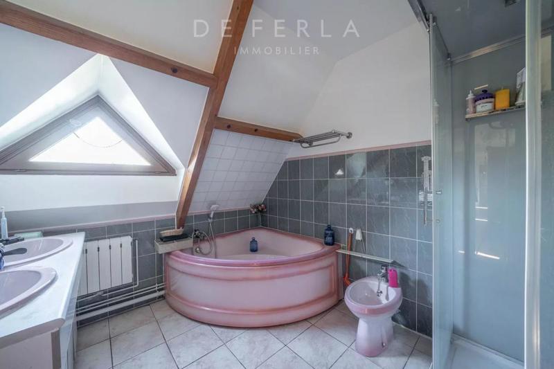 Villa - 357 m² - 7 pièces