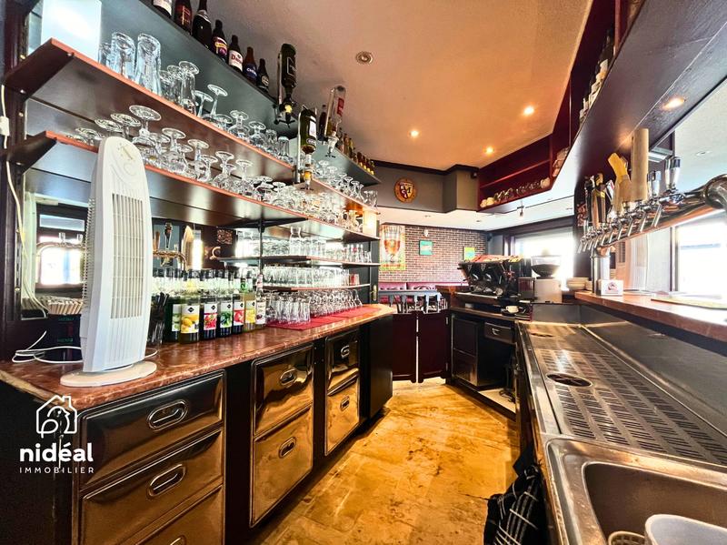 Fonds de commerce - Hôtellerie / Restauration - 100 m²