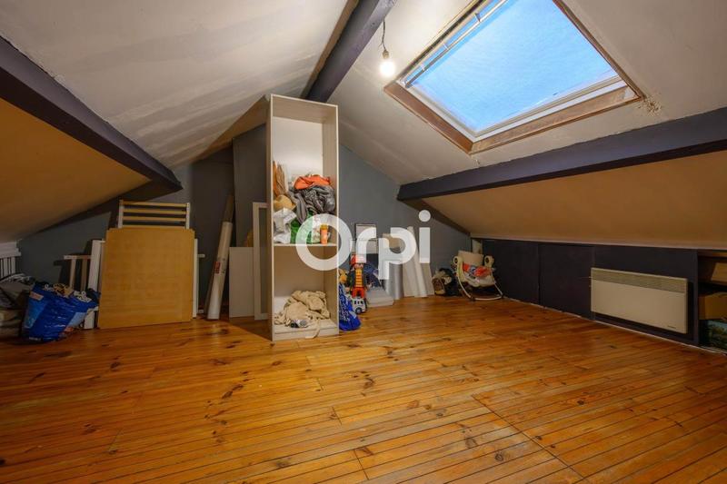 Maison - 85 m² - 5 pièces